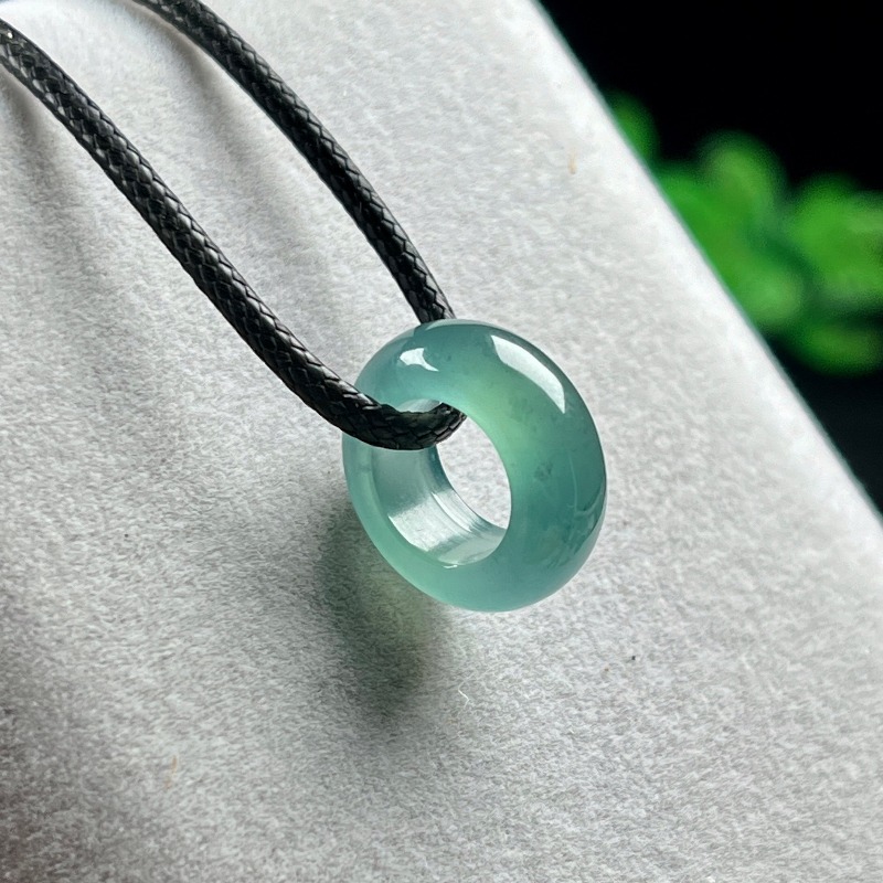 천연 에메랄드 블루 워터 럭키 비드 링 펜던트 미얀마  - Necklaces 리뷰 및 가격